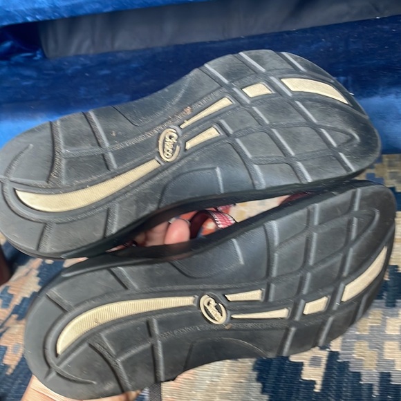 Chaco Sandals Slip on Slides - Picture 5 of 6